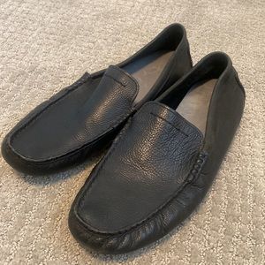 Men’s Ugg Black Leather Loafers - Size 11